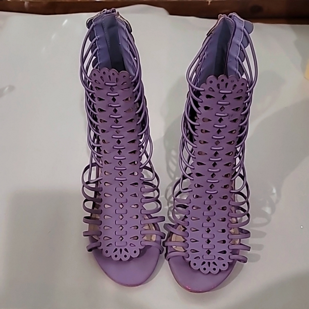 Shoe Republic LA